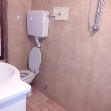 Borgo Guazzo Parma